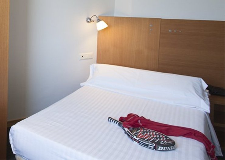 Individual hotel porta de gallecs mollet del vallés Individual hotel porta de gallecs mollet del vallés