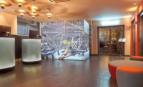 RECEPCIÓN 24/7 Hotel Ciutat Barcelona en Barcelona RECEPCIÓN 24/7 Hotel Ciutat Barcelona en Barcelona