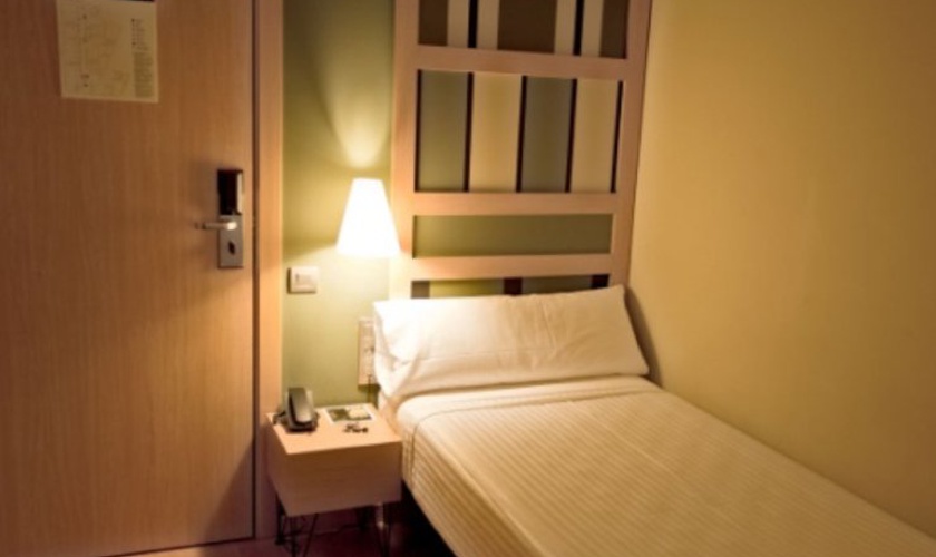 Habitación single Hotel Ciutat Barcelona Habitación single Hotel Ciutat Barcelona