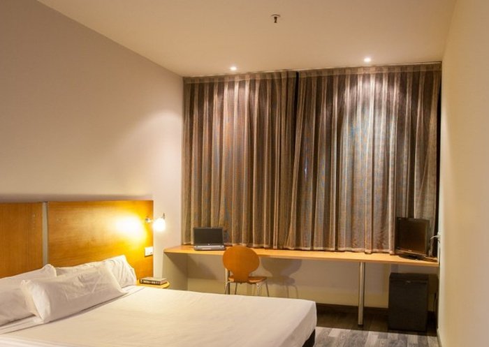 Doble Hotel Porta de Gallecs Mollet del Vallés Doble Hotel Porta de Gallecs Mollet del Vallés