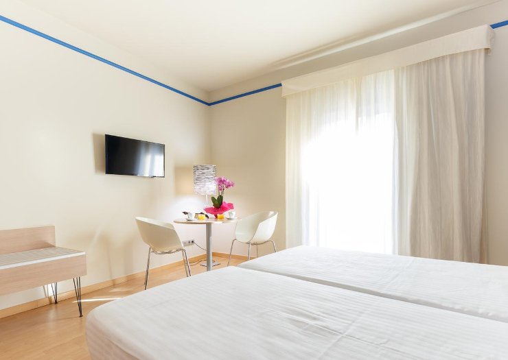 Habitación twin Hotel Ciutat Barcelona Habitación twin Hotel Ciutat Barcelona