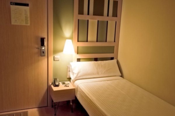 Habitación single Hotel Ciutat Barcelona en Barcelona