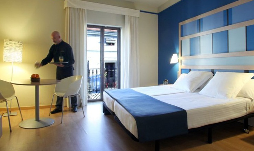 Habitación twin Hotel Ciutat Barcelona Habitación twin Hotel Ciutat Barcelona