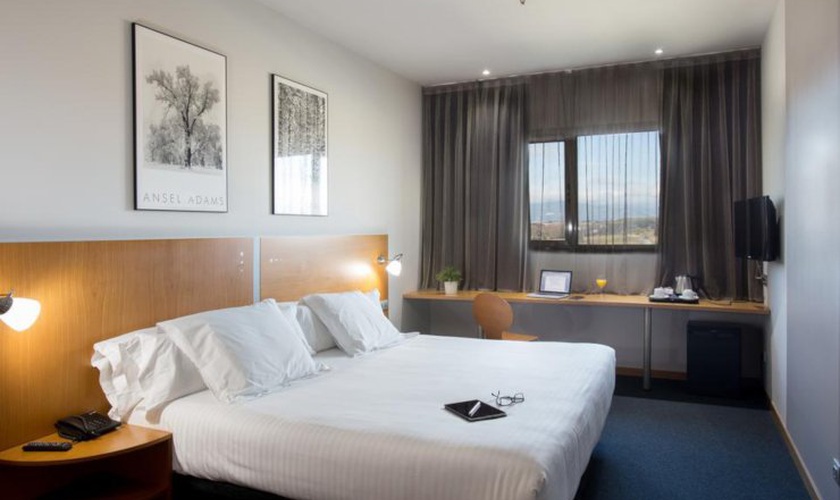 Doble Hotel Porta de Gallecs Mollet del Vallés Doble Hotel Porta de Gallecs Mollet del Vallés