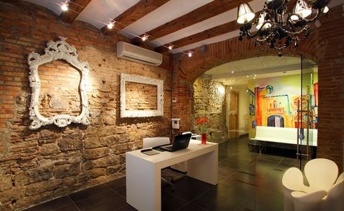 HORARIO DE RECEPCIÓN Apartaments Ciutat Vella en Barcelona HORARIO DE RECEPCIÓN Apartaments Ciutat Vella en Barcelona
