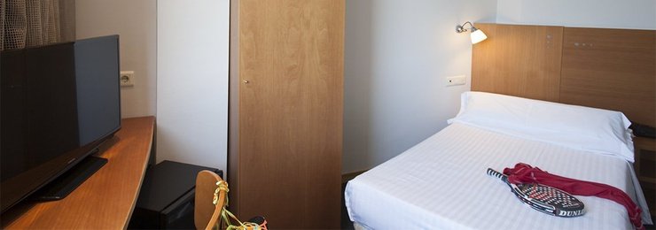 Individual Hotel Porta de Gallecs Mollet del Vallés Individual Hotel Porta de Gallecs Mollet del Vallés