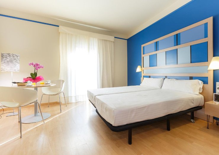 Habitación twin Hotel Ciutat Barcelona Habitación twin Hotel Ciutat Barcelona