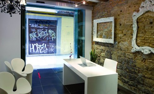 CHECK IN & OUT Apartaments Ciutat Vella en Barcelona CHECK IN & OUT Apartaments Ciutat Vella en Barcelona
