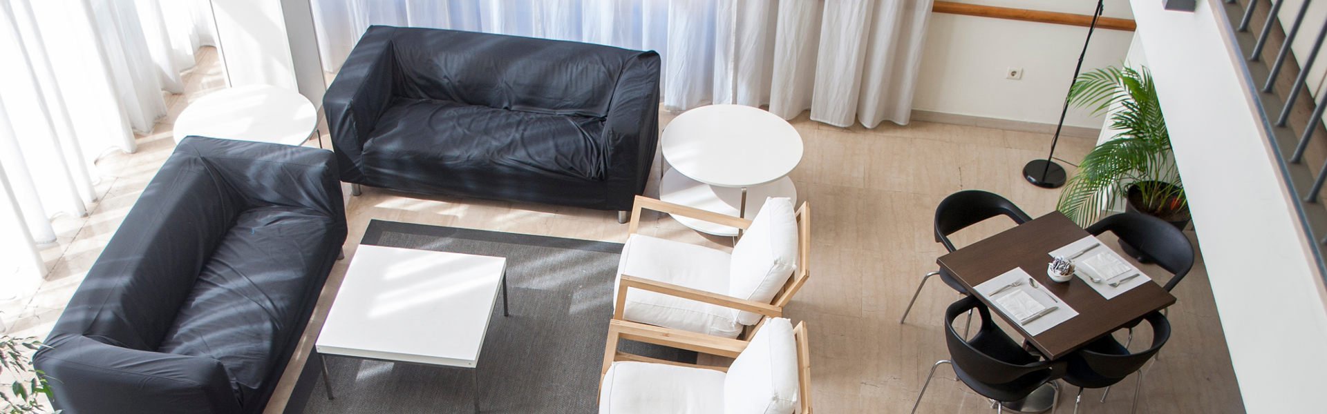 CiutatHotels - - CiutatHotels - -