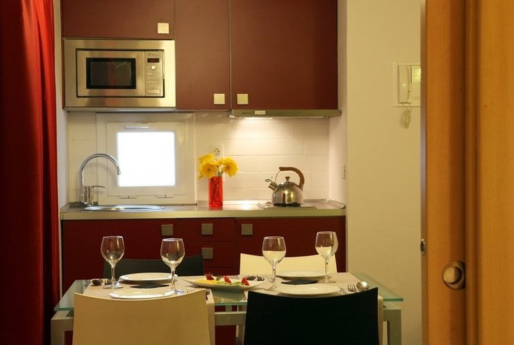 Apartamento 2 dormitorios (1/6 personas) Apartaments Ciutat Vella Barcelona Apartamento 2 dormitorios (1/6 personas) Apartaments Ciutat Vella Barcelona