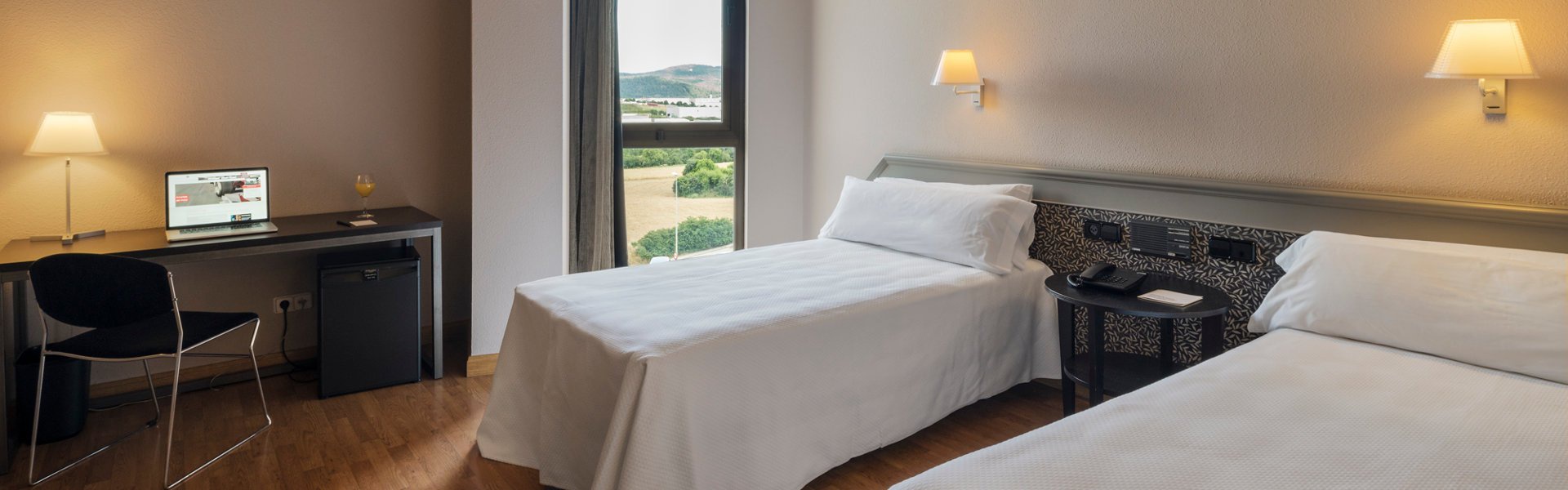 CiutatHotels - Granollers - CiutatHotels - Granollers -