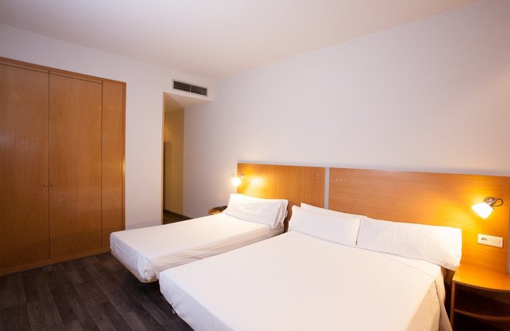 Doble + supletoria Hotel Porta de Gallecs Mollet del Vallés Doble + supletoria Hotel Porta de Gallecs Mollet del Vallés